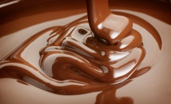 Поставки шоколада из-за рубежа выросли почти на 40%