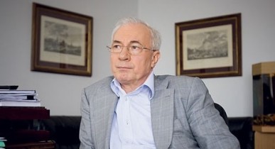 Азаров: Кабинет министров выделит 10 миллиардов гривен на ипотеку
