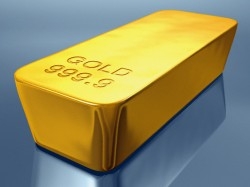 Цены на золото незначительно снижаются