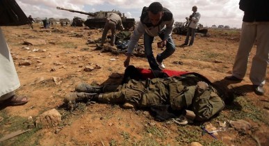 НАТО случайно нанесло удары по ливийским повстанцам: есть жертвы