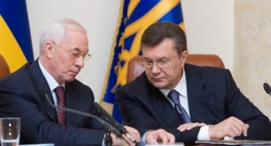 Янукович ждет от Азарова отчет о результатах работы