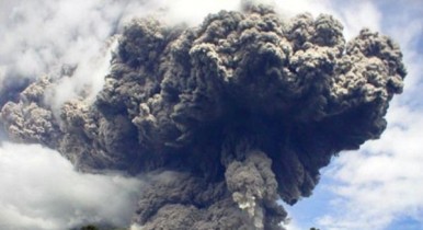 Европу накрывает вулканический пепел