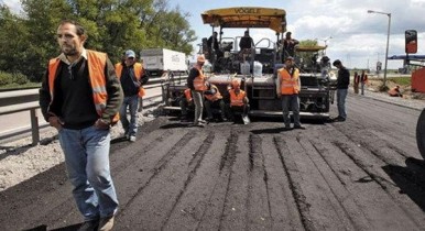 Янукович подписал закон о выделении дополнительных средств на строительство дорог
