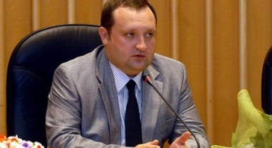 Арбузов обвинил Азарова в срыве сотрудничества с МВФ