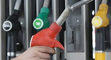 Эксперты прогнозируют очередное подорожание бензина в августе