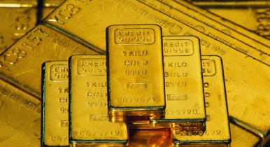 Золото обновило исторический максимум, достигнув отметки в 1709$