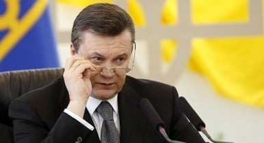 Янукович подписал закон о пенсионной реформе
