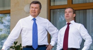 Виктор Янукович, Дмитрий Медведев, встреча России и Украины, переговоры Медведева и Януковича.