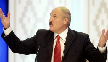Лукашенко сдаёт позиции перед Россией