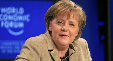 Канцлер Германии Ангела Меркель, кто виноват в финансовом кризисе ЕС?