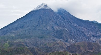 Вулкан Мерапи, вулканы, самые опасные вулканы в мире.