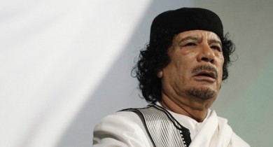 Муаммар Каддафи, в родном городе Каддафи нашли еще одно массовое захоронение.