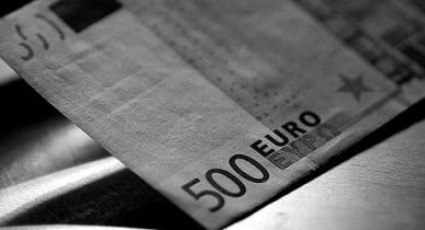 Евро теряет стоимость, евро, валюта.