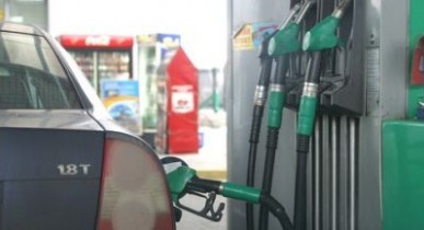 Бензин, дизтопливо, украинцы отказываются от бензина в пользу дизтоплива.