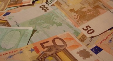 Евро, будущее евро, евро не исчезнет в 2012 году.