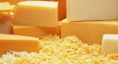 Украинский сыр в России продают «из-под прилавков».