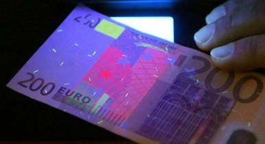 НБУ предупредил банки о фальшивых банкнотах евро