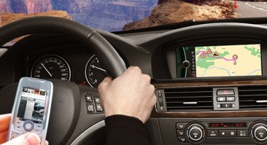 Разговор по мобильному за рулем, Держать в руках телефон во время вождения - дорогое удовольствие.