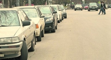 Штрафы за парковку на полосах выросли вдвое — до 680 гривен