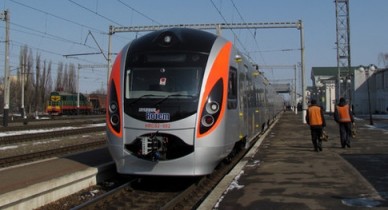 Поезда «Хюндай» будут ездить быстрее, билеты на поезда «Хюндай» могут сильно подешеветь.