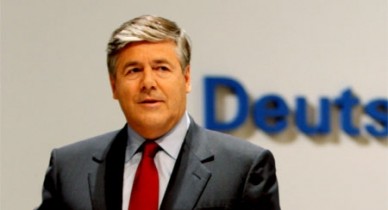 Глава самого крупного банка Германии Deutsche Bank Йозеф Аккерман.