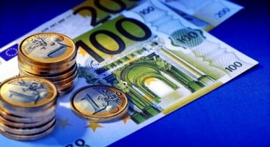 ФРГ поддерживает сохранение евро, евро, валюта.