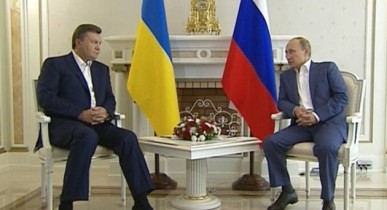 Путин не пожелал обсуждать газовую тему с Януковичем.