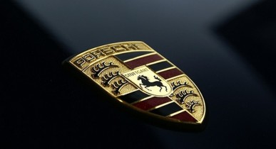 Porsche наращивает продажи во всем мире.
