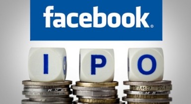 Топ-менеджмент Facebook активно распродает акции компании.