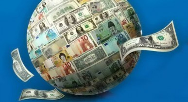 Вступило в силу постановление НБУ об обязательной продаже валютных переводов физлицам, которые превышают 150 тыс. гривен.