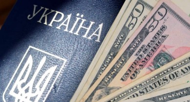 С 1 января вводится паспортизация при покупке и продаже валюты.