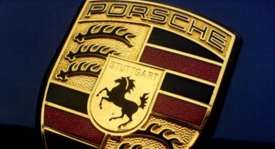 Porsche побила рекорд годового объема продаж.