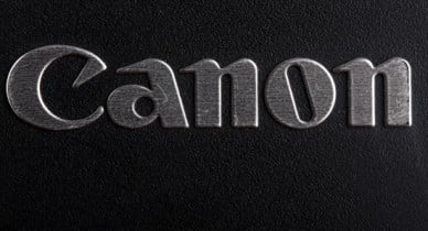 Canon ожидает в 2013 году рост прибыли на 14%.