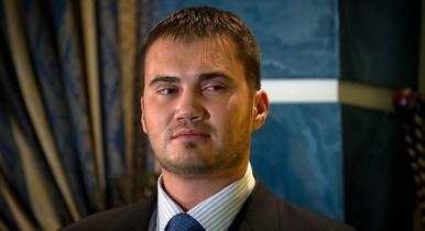 Сын Януковича за год заработал 200 000 гривен.
