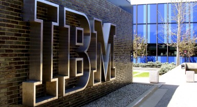 IBM может продать часть серверного бизнеса компании Lenovo.