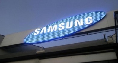 Samsung готовит смартфон среднего класса для Европы и Азии.