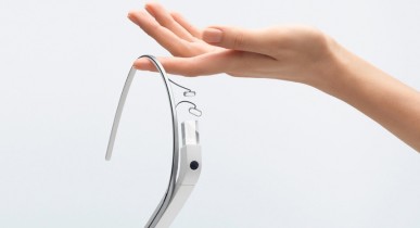 IT-гигант признал опасность Google Glass для здоровья пользователей.