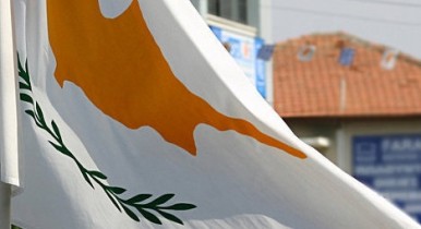 Кабмин наконец передаст ВР на ратификацию соглашение с Кипром.
