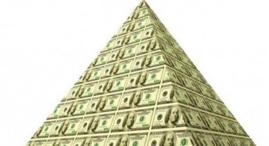 Закон о запрете финансовых пирамид должен быть принят.