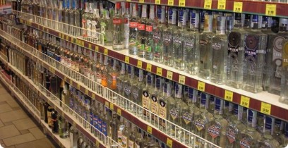 У Прасолова решили поменять правила торговли алкоголем.