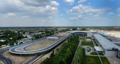Аэропорт «Борисполь» сократил пассажиропоток на 14%.