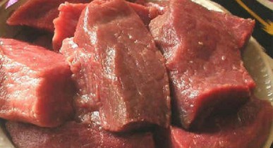 Украина частично сняла запрет на импорт свинины из Бразилии.