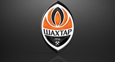 Банк Ахметова стал спонсором футбольного клуба Шахтера.