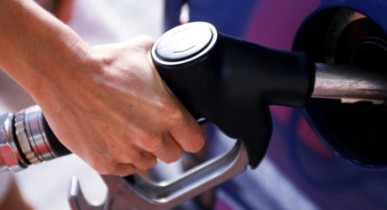 80% украинских водителей хотя бы раз покупали некачественный бензин.