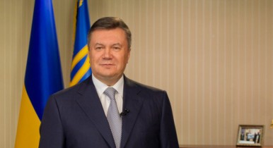 Янукович подписал закон о векселях.