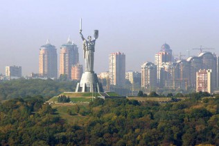Как киевские власти будут улучшать инфраструктуру столицы