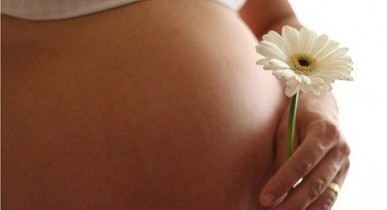 Женщин начали «выживать» с работы из-за нового «налога на беременность».