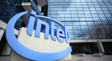 Intel выпустит образовательные планшеты.