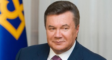 Янукович вернулся из отпуска.