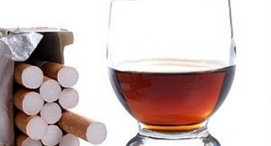Акцизы на табак и алкоголь вырастут в 2,5 раза.